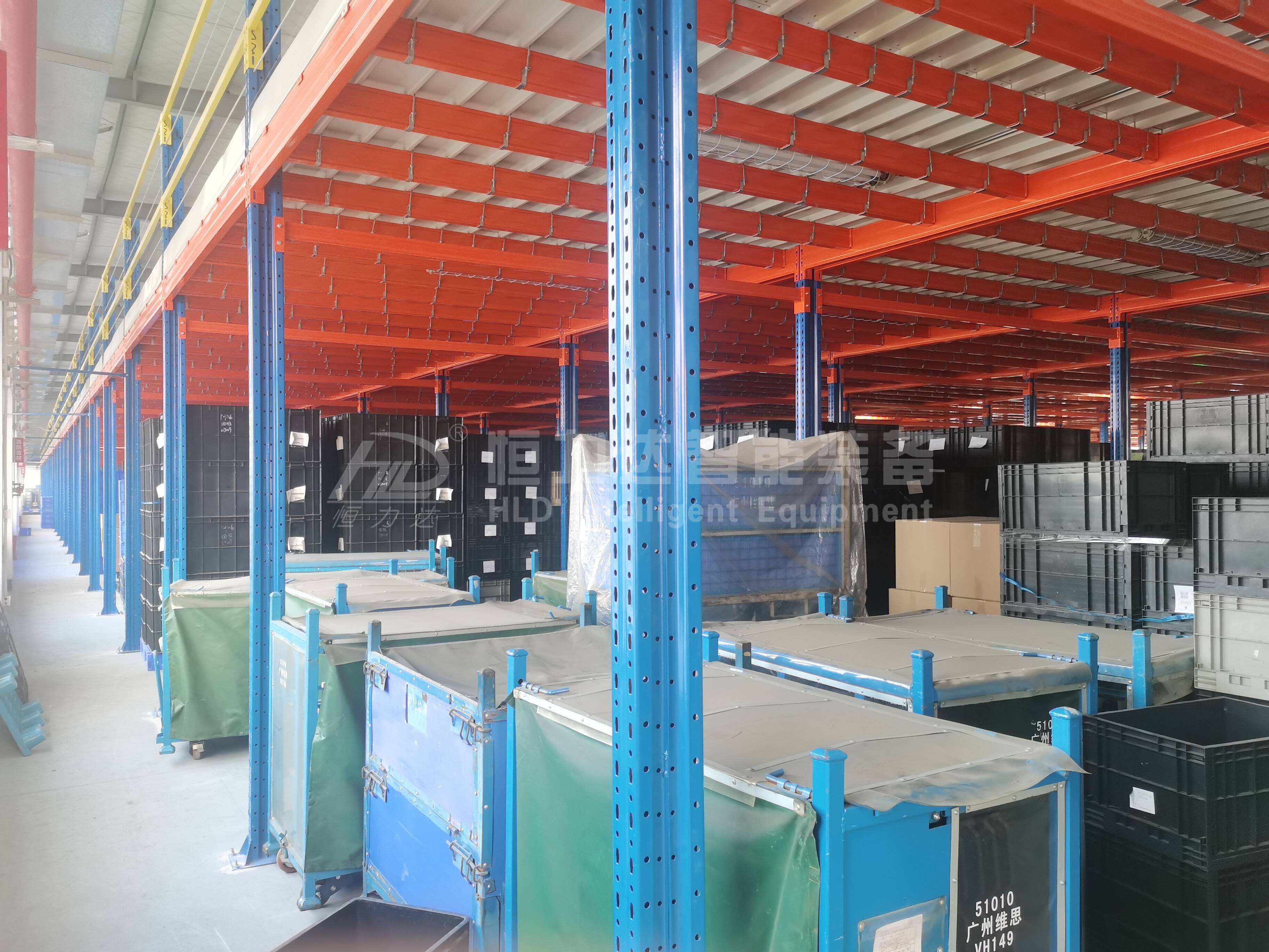 Plataforma mezzanine industrial de acero estructural