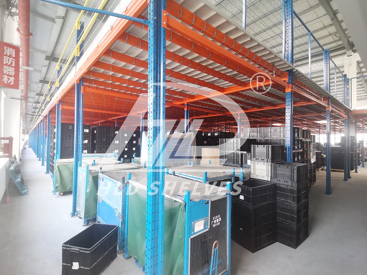 Plataforma mezzanine industrial de acero estructural